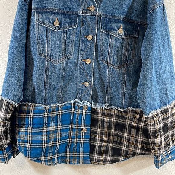 FOREVER 21 Denim Plaid Casual Jean Jacket Button Front & Chest Pockets Sz. S NEW - Picture 4 of 9